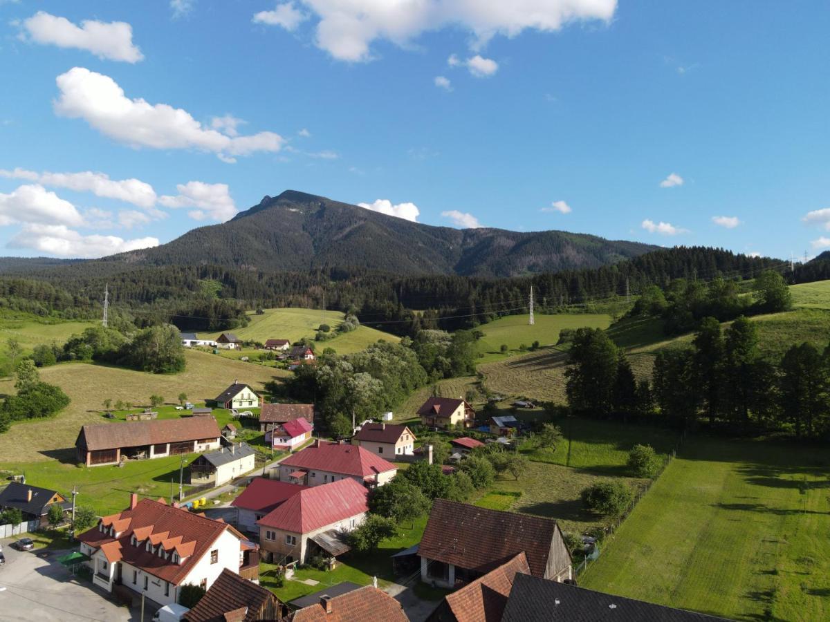 Penzion Zemianska Kuria Dolny Kubin Bagian luar foto