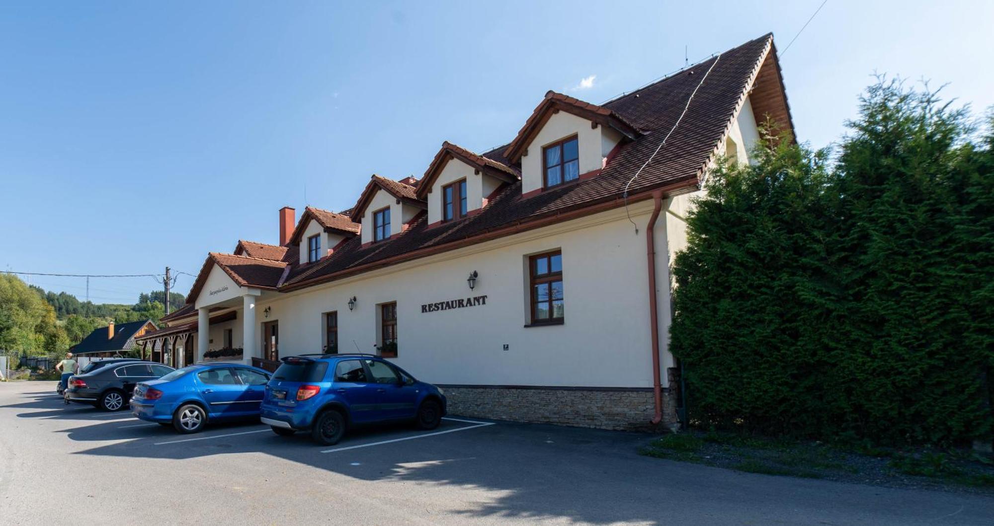 Penzion Zemianska Kuria Dolny Kubin Bagian luar foto