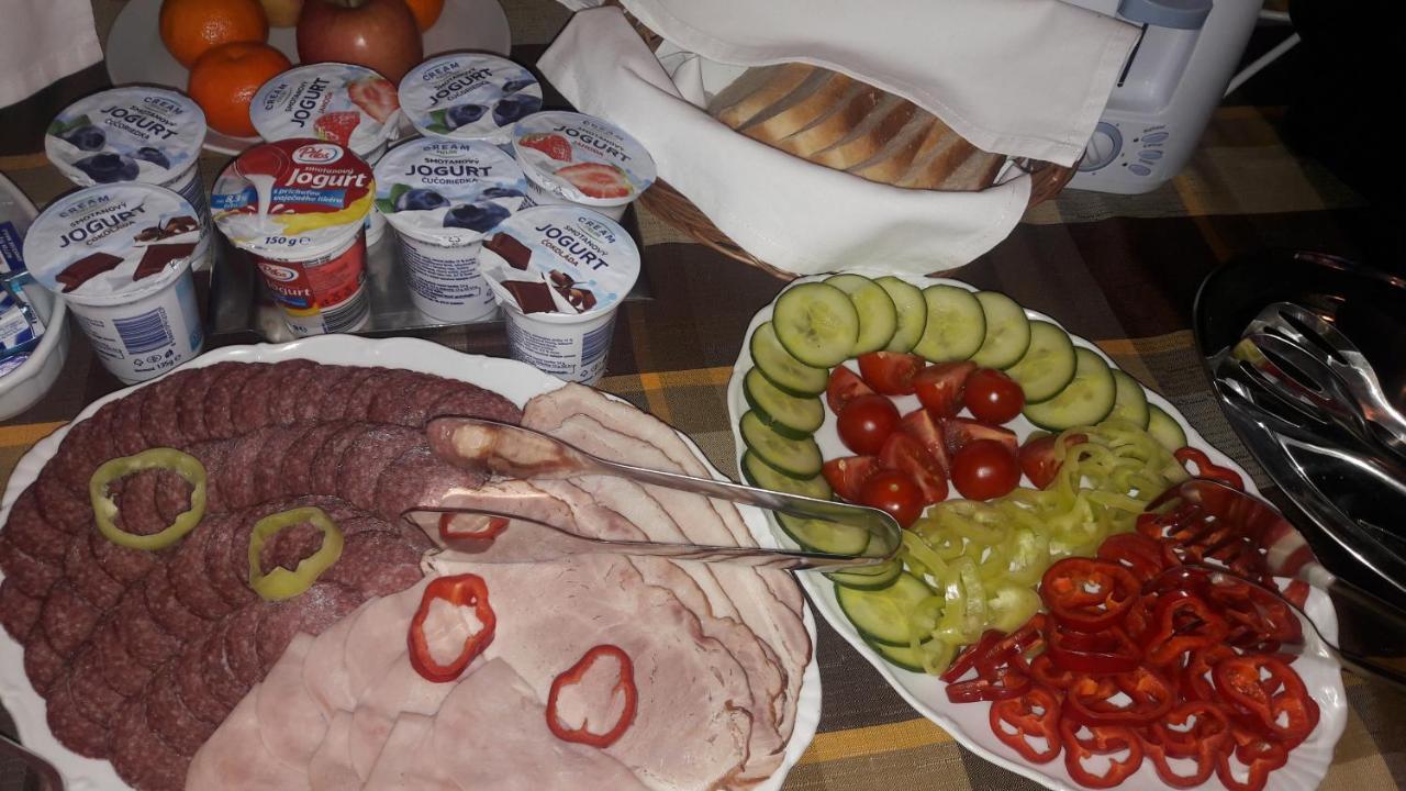 Penzion Zemianska Kuria Dolny Kubin Bagian luar foto